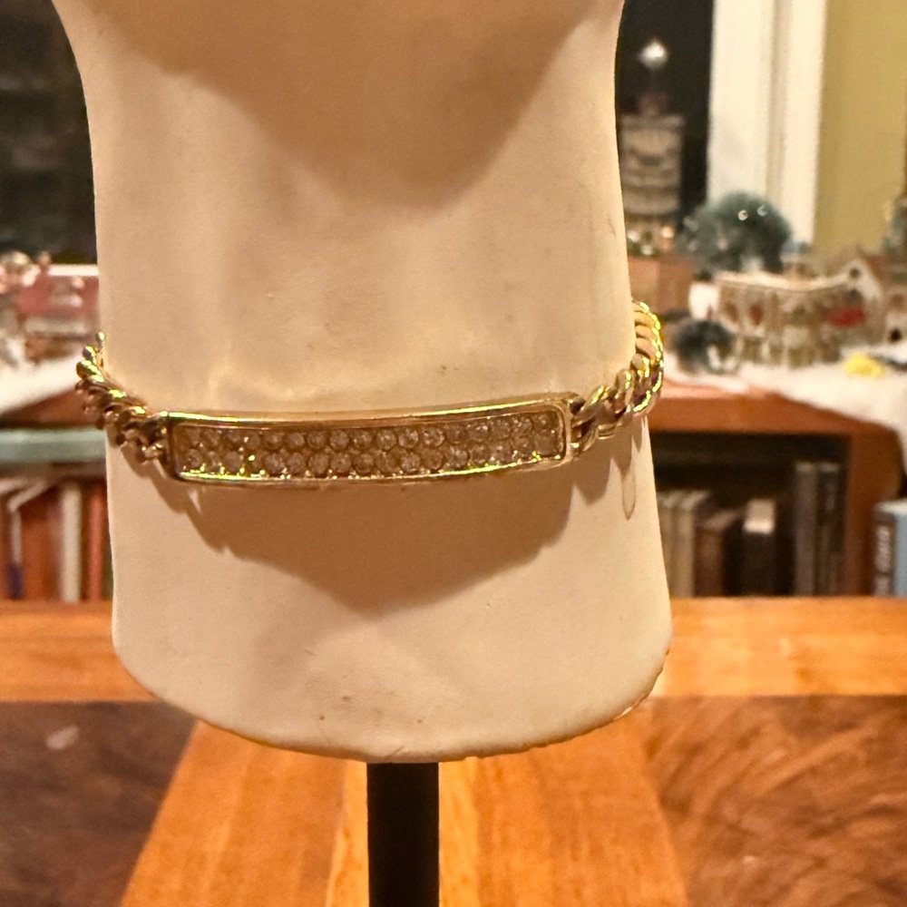 STUNNING VINTAGE CHRISTIAN DIOR GOLD PLATED CRYSTAL ID BRACELET!!